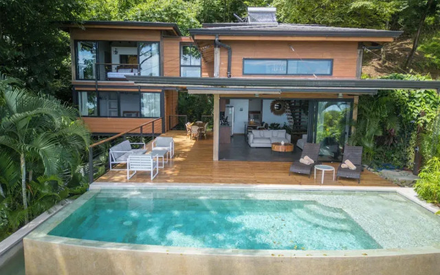 Selva Resort