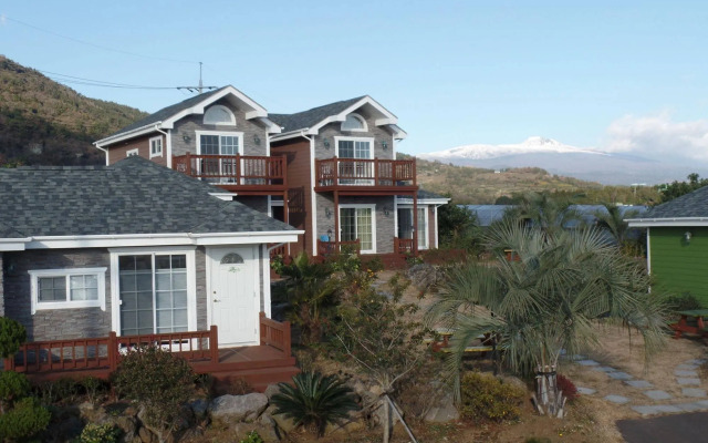 Jubilee Chalet