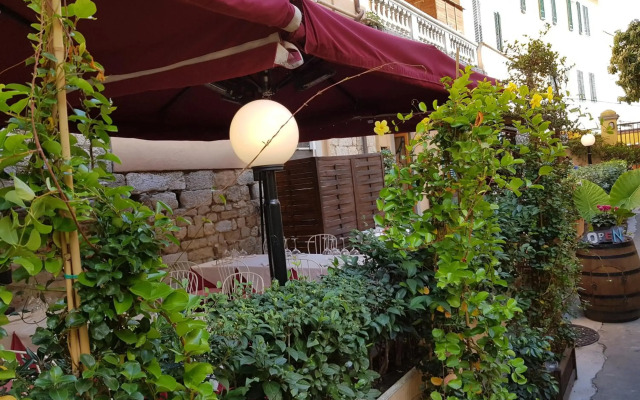 Hotel Amalfitana
