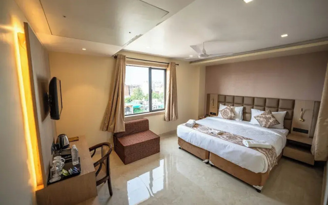 Hotel VR Lux