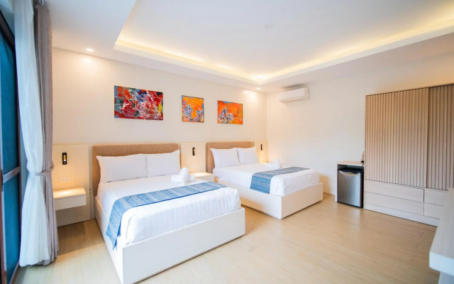 KLM Condotel