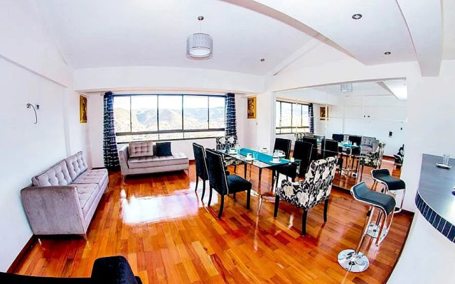 Hotel & Apartments R House Cusco