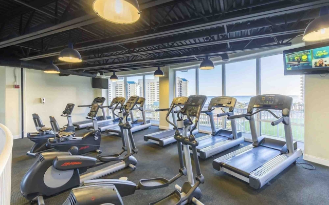 Laketown Wharf #1309 - Hongs Hide-away