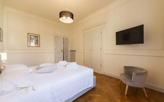 Luxury Signoria by Mmega