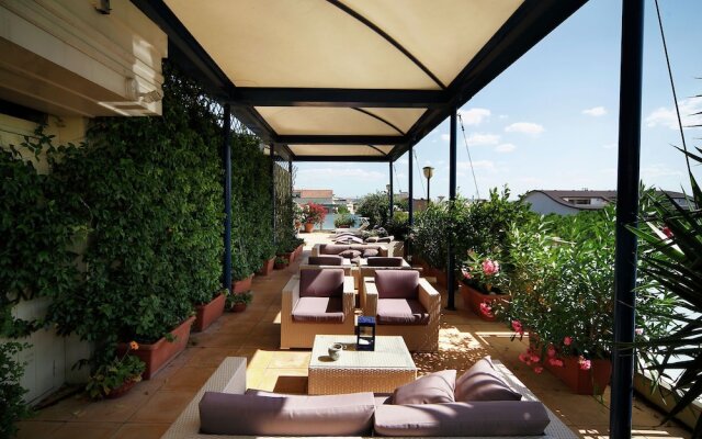 Luxurious Residential Holiday Home in Pedestrial Zone, Italy