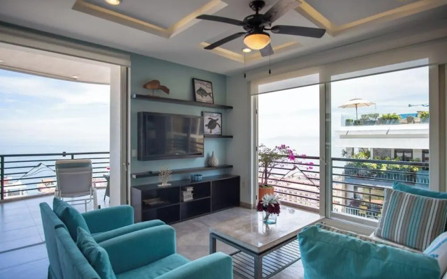 Resorts By Pinnacle 180