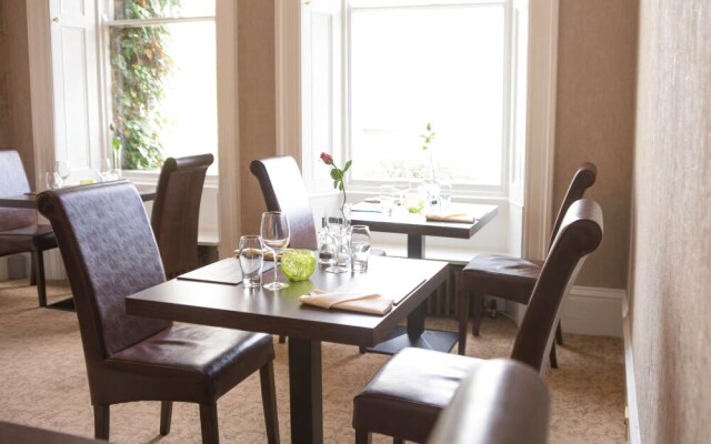 Westlakes Hotel and Restaurant