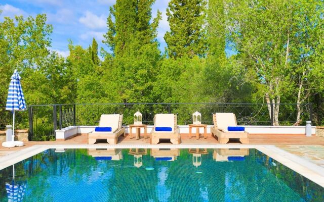 Achilleion Forest Villa