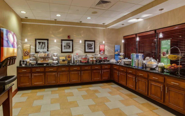 Hampton Inn Lewisburg