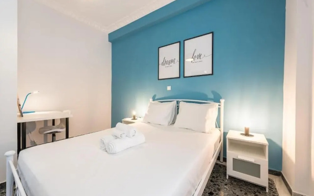 K&D Modern Apartment in Athens