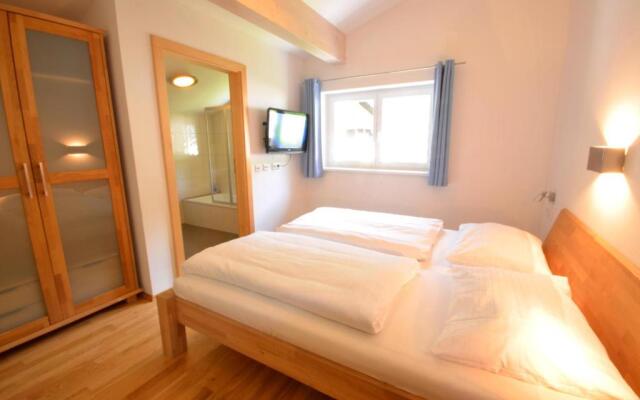 Penthouse Cooper by Alpen Apartments
