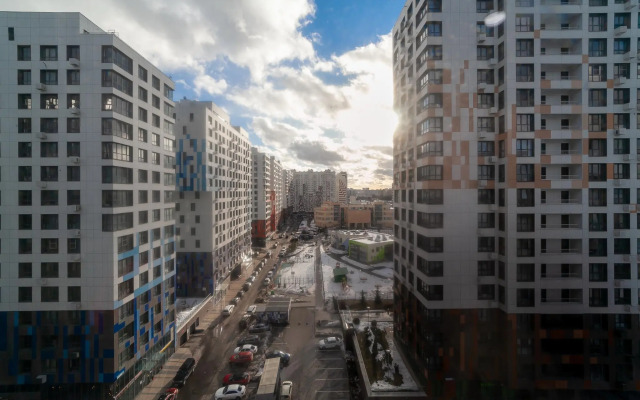 Санди на улице  Корабельная