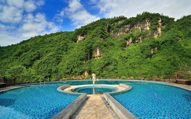 Harmona Resort & Spa Zhangjiajie