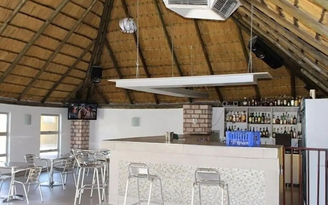 Ekamuti Town lodge