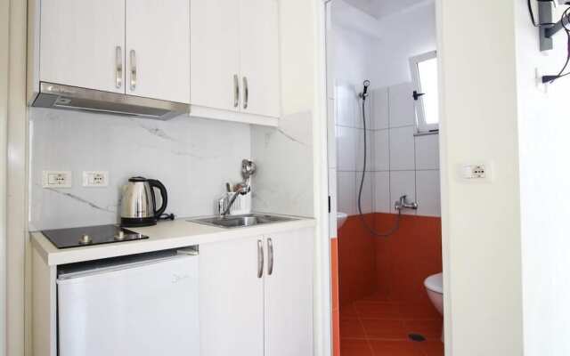 Studios Ambra