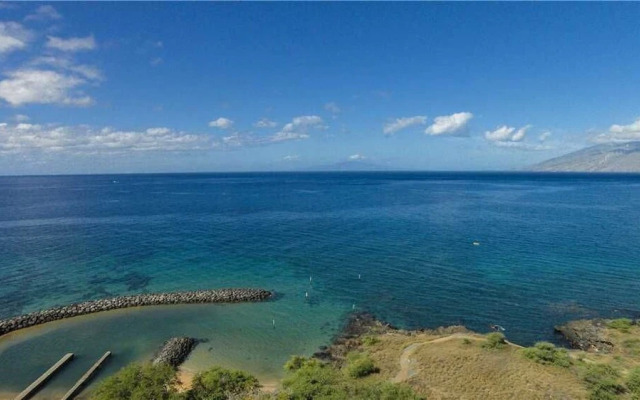 Maui Kamaole D-211 - 2 Br Condo