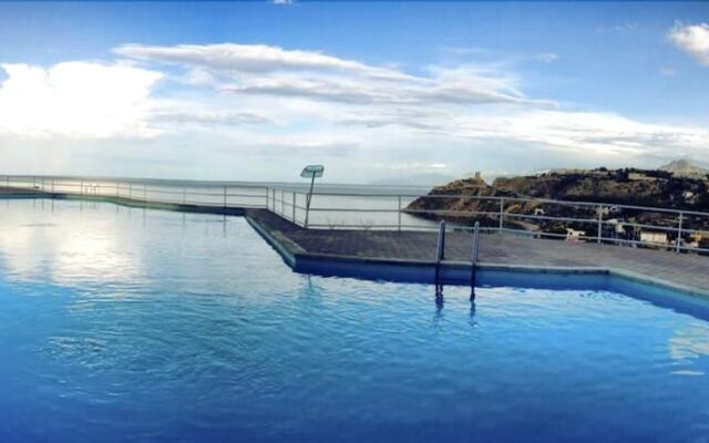 House Terrace on the sea