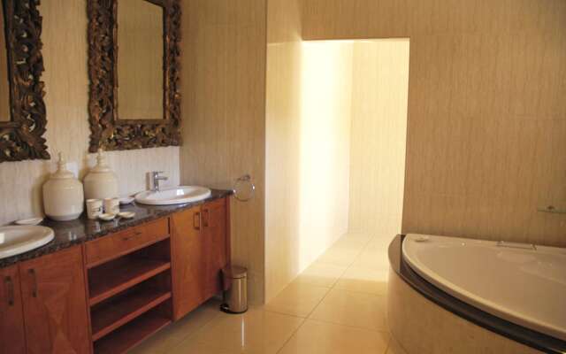 The Victoria Falls Deluxe Suites