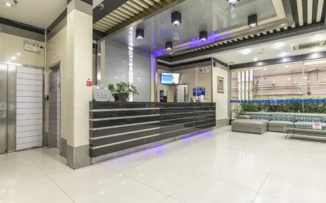 Jiangmen Baiwo Hotel (Wuyi Hospital of Traditional Chinese Medicine West Area)