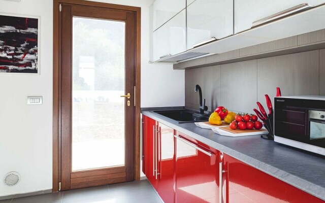 Holoiday Home in Cefalu With Terrace