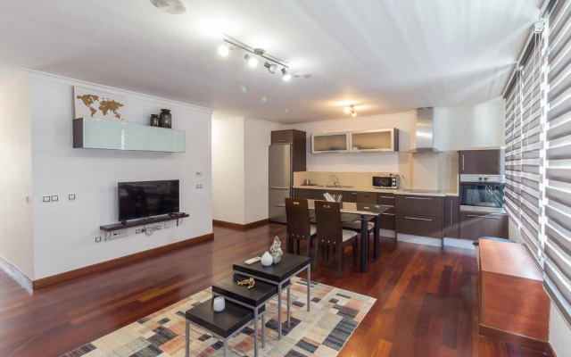 Flatguest Albareda + Penthouse + 2 Bdr + A/C