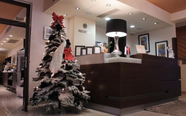 Hotel ANTARES