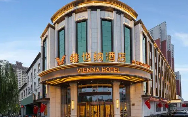 Vienna Hotel (Dingzhou Zhongshan Road Branch)