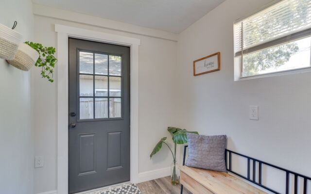 Tampa Vacation Rental ~ 4 Mi to Downtown!