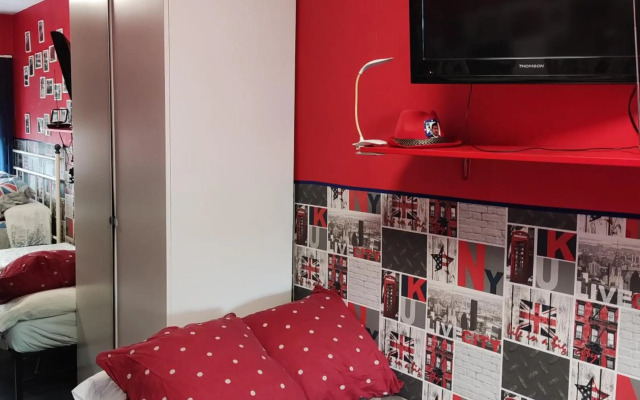 CAJA MAGICA Privada baño compartido