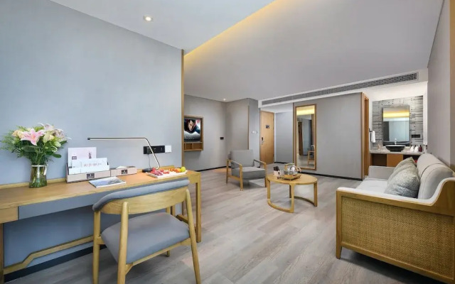 Mehood Lestie International Hotel Nancun Wanbo Metro Station Branch