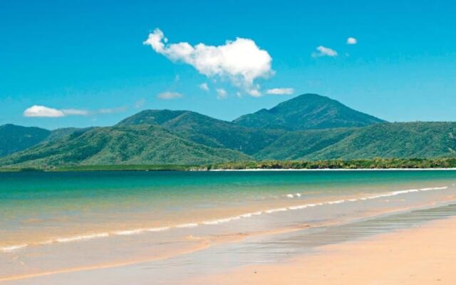 18 Central Plaza Port Douglas