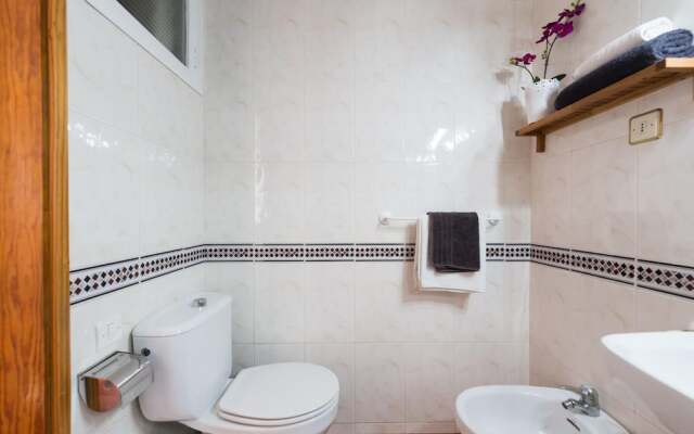 Stunning Double Bedroom Apartment