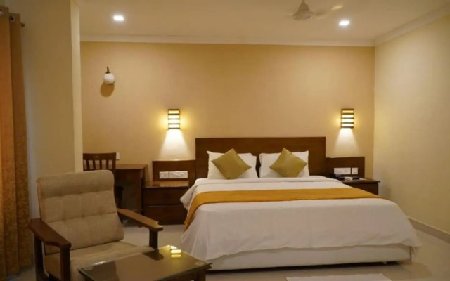 Hotel Venus Plaza - Near Delhi Airport