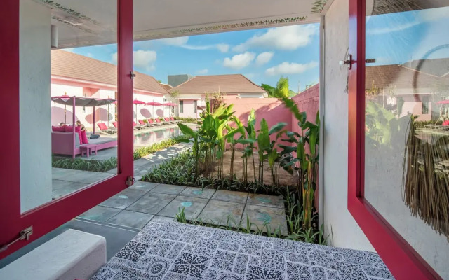 PinkPrivate Balangan - for Cool Adults Only