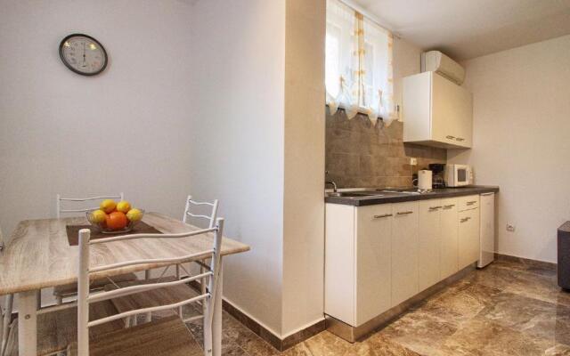 Apartment Villa Mare2 with pool, sea view and hydromassage
