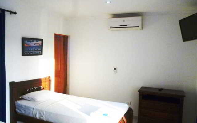 Artur Hostel