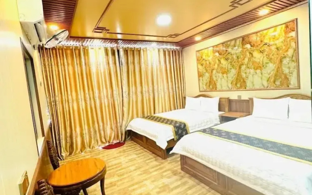 Dream House Hotel