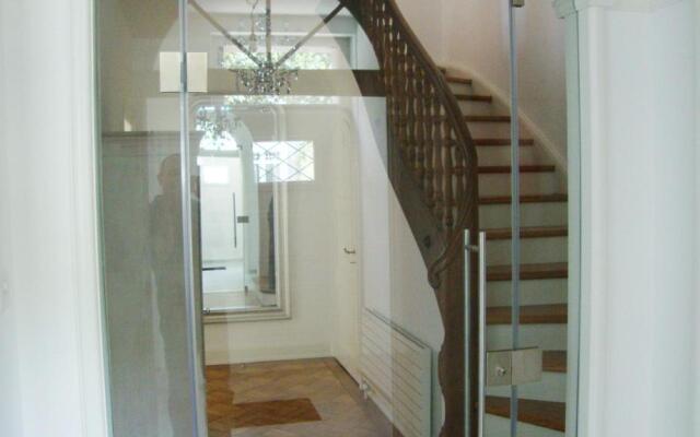 B&B Laupenring, Basel