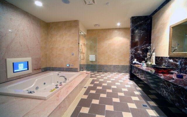 Vogue Boutique Motel