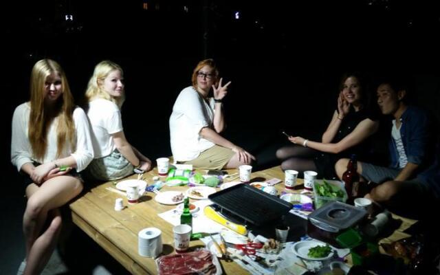 Able Guesthouse Hongdae