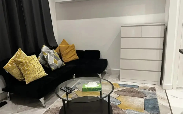 Immaculate 1-bed Apartment in the Heart of Chelsea