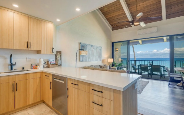 Papakea #f407 2 Bedroom Condo by RedAwning