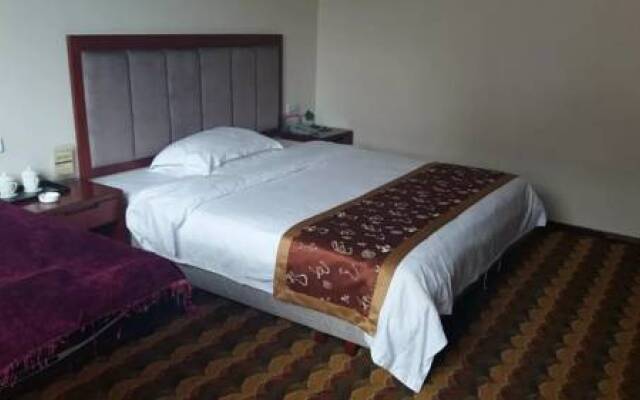 Lichuan Xinyuan Hotel