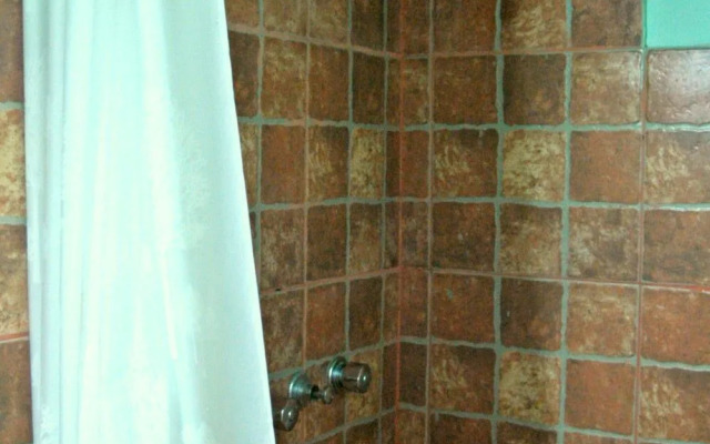 Pajaros Volando Hostel