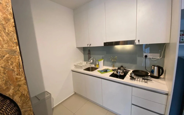 Ekocheras Residence Tower J