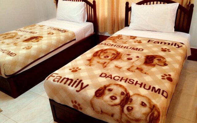 Dok Khaithong Hotel