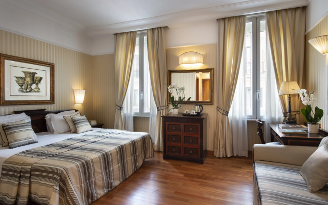 Hotel Cecil
