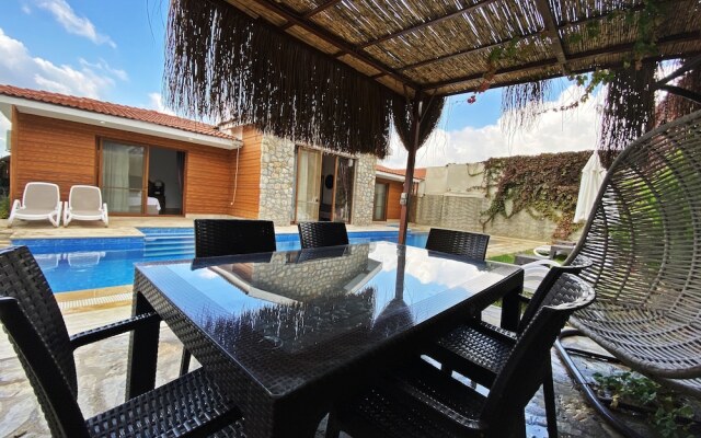 Fethiye Patara 2 Titanic Villa