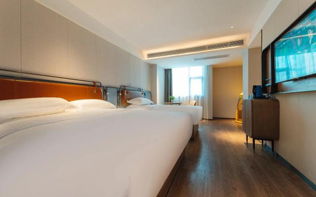 Echarm Hotel (Zhuhai Qinglü Road Riyuebei Grand Theatre) – Guest Rooms – Zhuhai