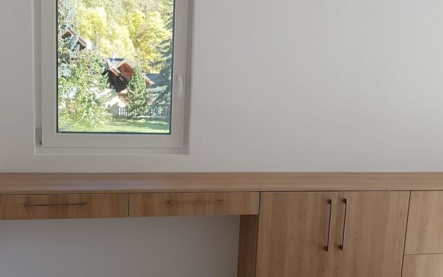 Chalets Magnin Les Balcons de Pierre Pomme RDC